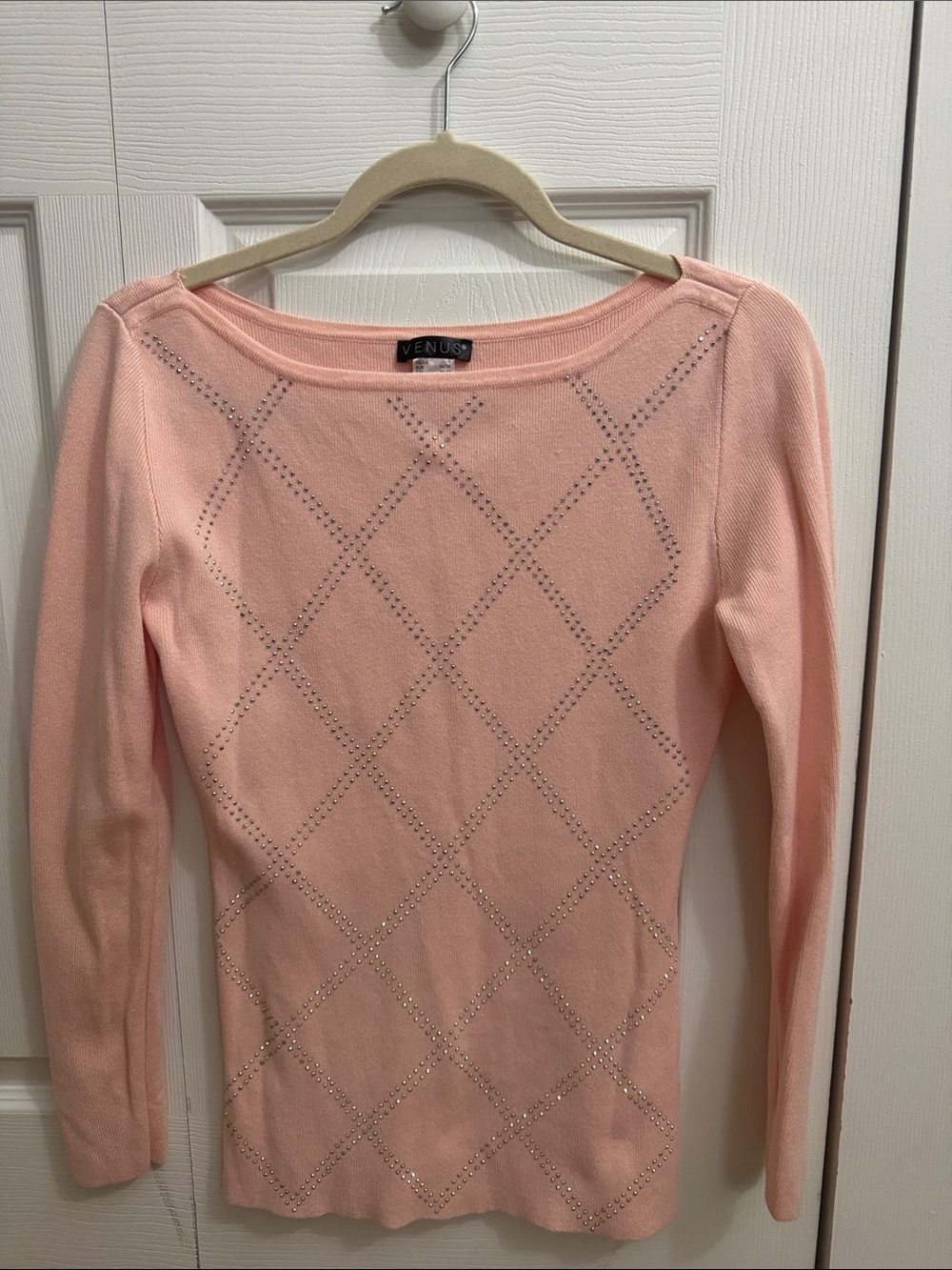 VENUS Light Pink Rhinestone Argyle Knit Boatneck Sweater Women size small